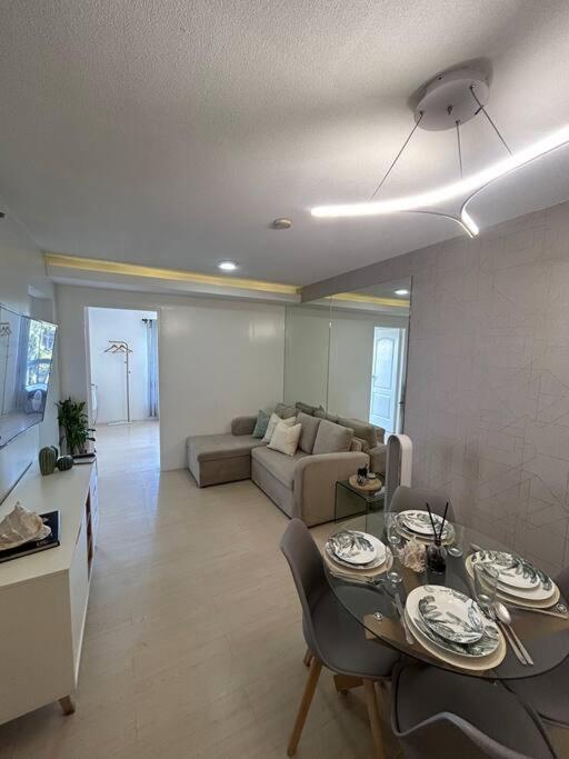 Appartement Modern Oasis: Pool + Netflix à Manille Extérieur photo